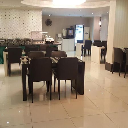Changwon Olympic Hotel Quarto foto